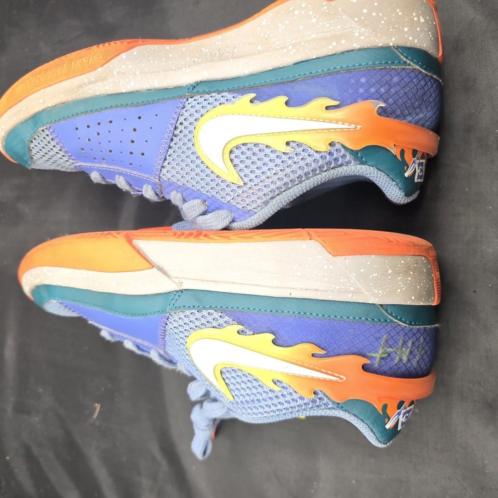 Nike Blue and Orange Sneakers Dynamic Design